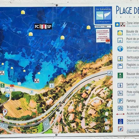 Au Lavandou Avec Terrasse, Climatisation Et Option Wi-fi - Fr-1-308-174